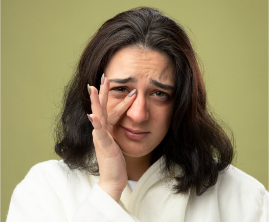 woman suffer from dry eye